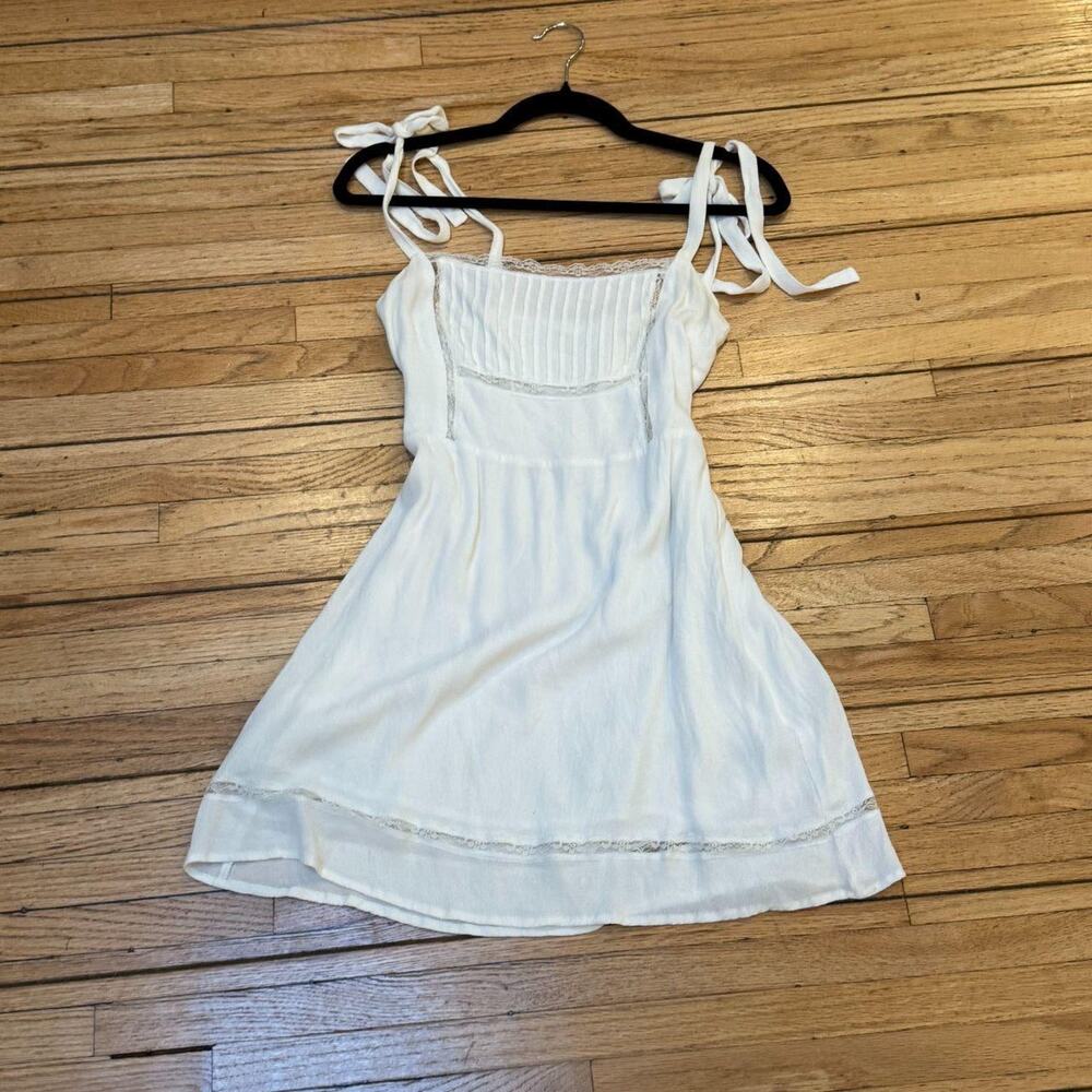 Urban Outfitters White Lace Babydoll Mini Dress — Size S